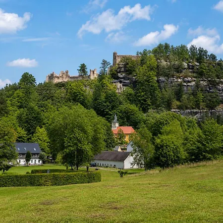 別荘 Mit Sauna -grussschinner Umgebindehaus- Zittauer Gebirge